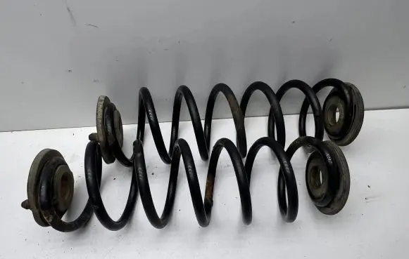 Skoda Yeti (5L) Rear coil spring