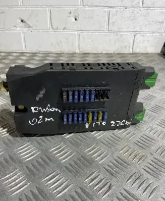 Mercedes-Benz Vito Viano W638 Fuse module A0005400650