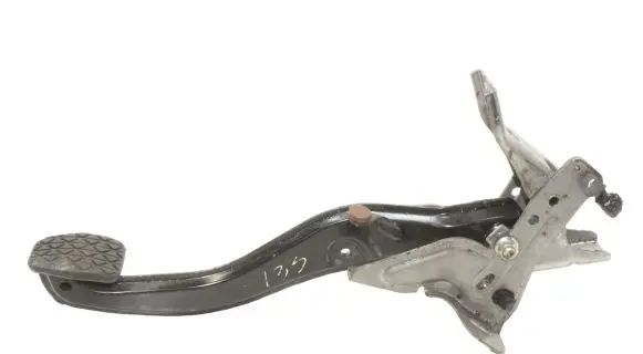 Mazda 6 Brake pedal