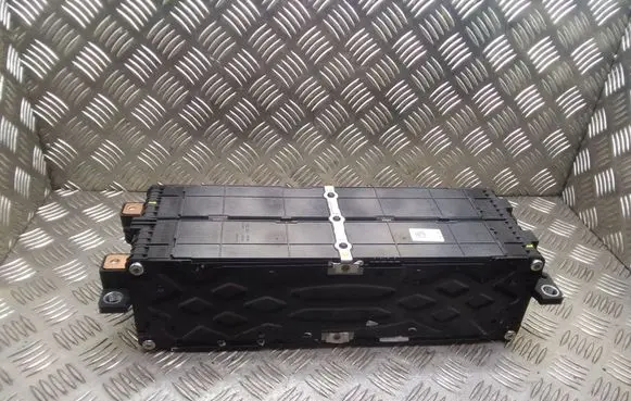 Hyundai Ioniq Hybrid / electric car battery G1375J1100 NCM811
