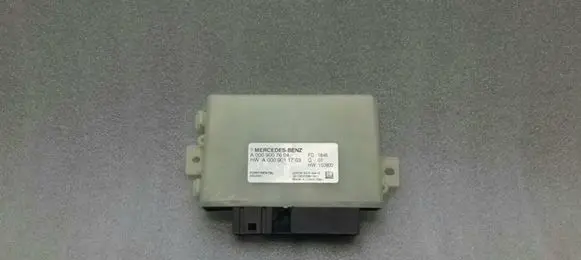 Mercedes-Benz E W213 Reducing agents exhaust control unit A0009007604