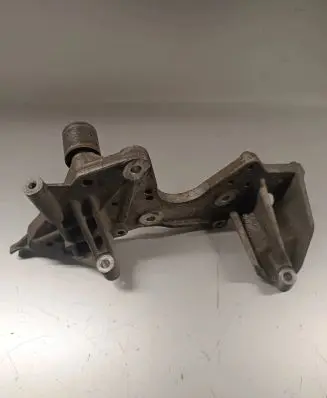 Audi Q7 4L Fuel pump bracket 059130147P