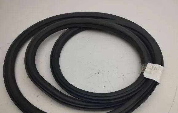 Skoda Octavia Mk4 Front door rubber seal