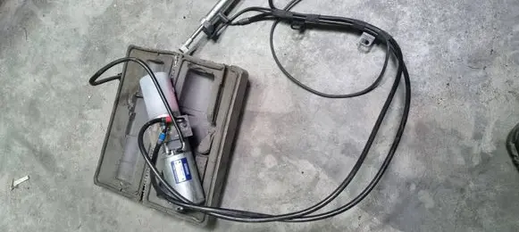 Tailgate/trunk/boot lift motor