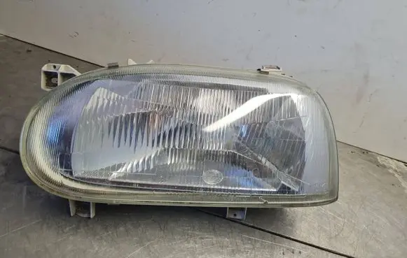Volkswagen Golf III Headlight/headlamp 14487500 004144813 E12544457