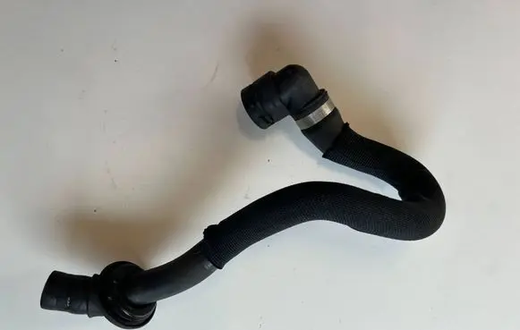 Audi A6 S6 C6 4F Engine coolant pipe/hose 4F1819371