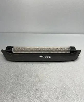 BMW 3 E46 Third/center stoplight ---