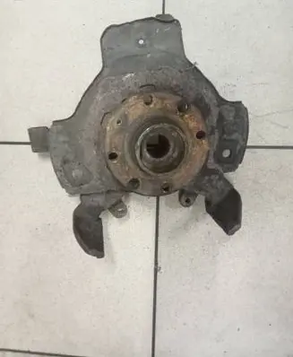 Opel Astra G Front wheel hub spindle knuckle 0000