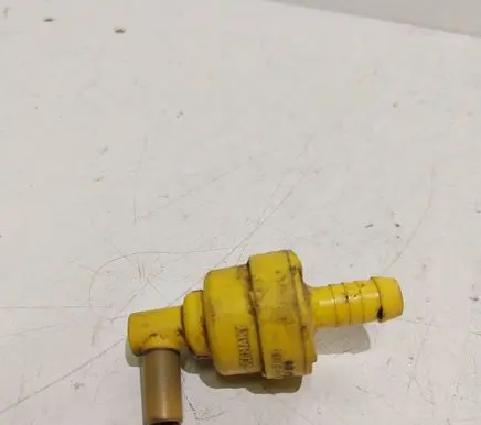 Mercedes-Benz S W220 Turbo solenoid valve A0004702993 668820