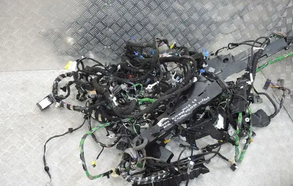 Ford Kuga III Trim molding 