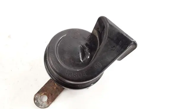 Toyota Corolla E120 E130 Horn signal 703881157
