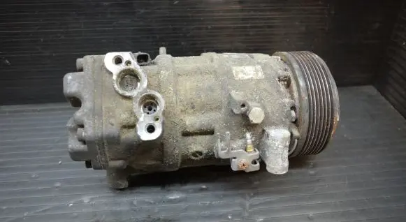 BMW 1 E81 E87 Air conditioning (A/C) compressor (pump) 9156820