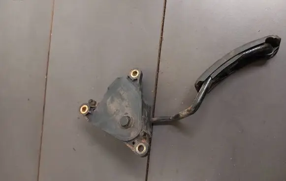 Renault Kangoo I Accelerator throttle pedal 8200436864