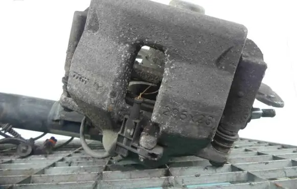 Mercedes-Benz E W212 Front brake caliper IMPRK1049285