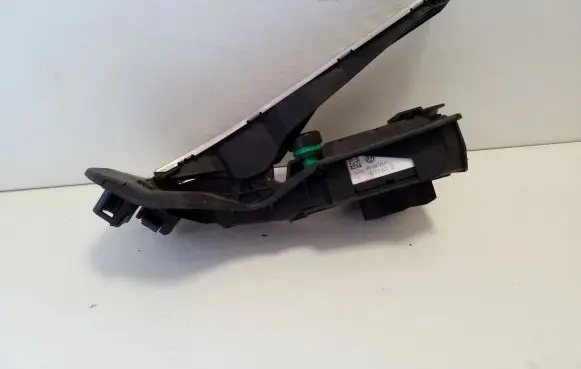 Volkswagen Eos Accelerator throttle pedal 1K2723503L