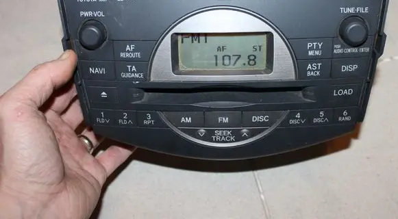 Toyota RAV 4 (XA30) Radio/CD/DVD/GPS head unit 8612042220 W58824