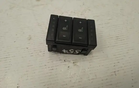 Ford S-MAX Seat heating switch BS7T19K314AB 110427 D3L04