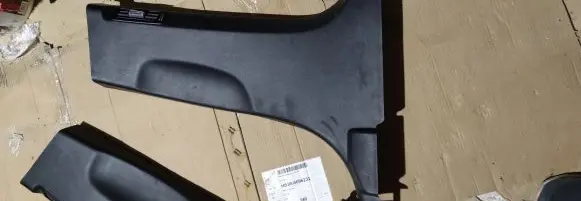 KIA EV6 (B) pillar trim (bottom) 85845CV100