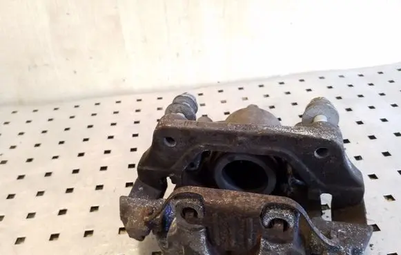 BMW 3 E90 E91 Front brake caliper 