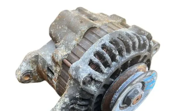Nissan X-Trail T30 Generator/alternator 930916 25022 3063