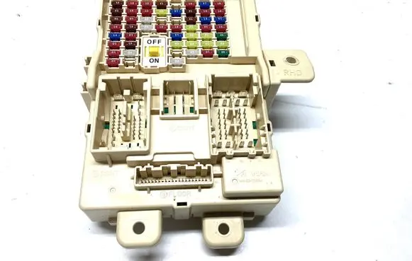 KIA Sportage Fuse module 91955D9960