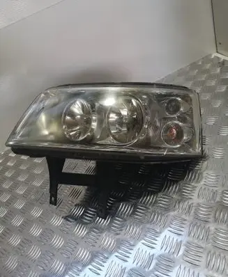Volkswagen Transporter - Caravelle T5 Headlight/headlamp E412278 E412297 1301329421