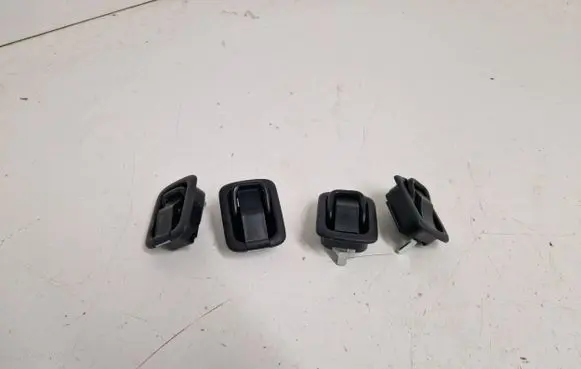 Nissan X-Trail T32 Tie down hook / loop 