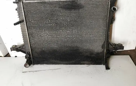 Volvo XC90 Coolant radiator 8634066A