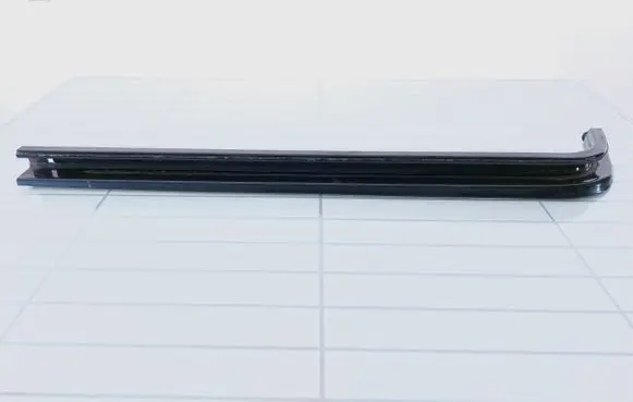 Chrysler Grand Voyager IV Sliding door bottom rail 