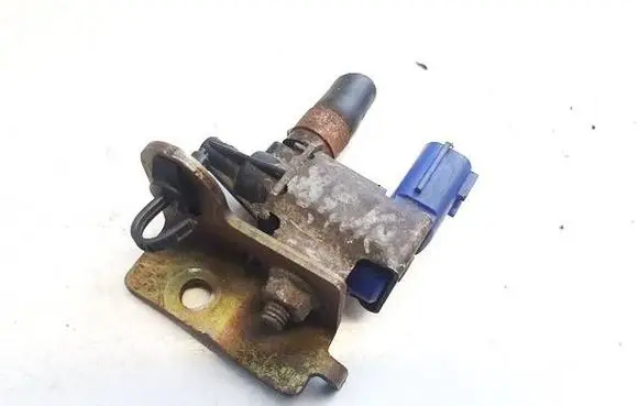 Nissan Primera Turbo solenoid valve FDDB100 0W09130