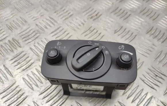 Ford C-MAX II Light switch AV6T13A024CC