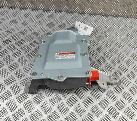 Lexus RX 450H Current control relay 99362584 8267048110