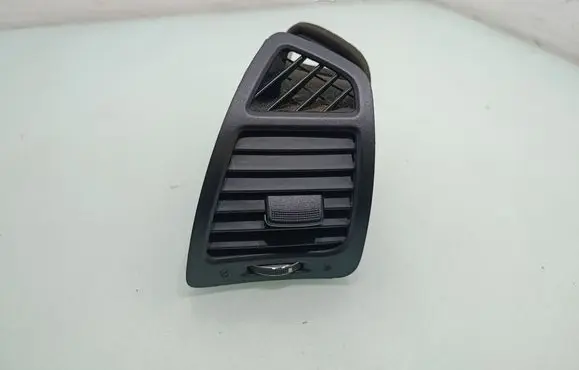 KIA Sorento Dashboard side air vent grill/cover trim 974802P000