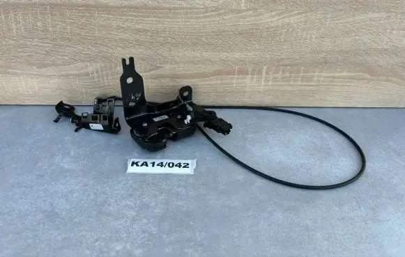 Mercedes-Benz E W212 Seat back rest lock catch A2129200772