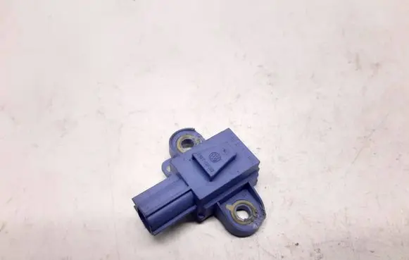 Volkswagen Golf V Airbag deployment crash/impact sensor 1K0955557A