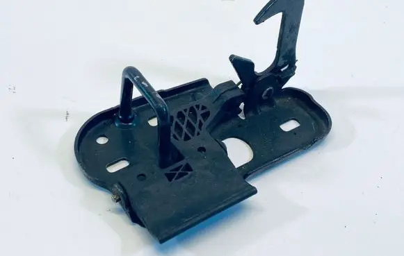 Volkswagen Caddy Engine bonnet/hood lock/latch loop/hook 1T0823480A
