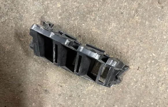 Seat Toledo IV (NH) Rear bumper mounting bracket 6JH807393A