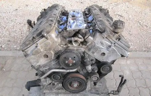 Bentley Continental Engine