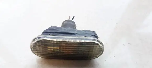 Volkswagen Golf IV Front fender indicator light 3B0949117C