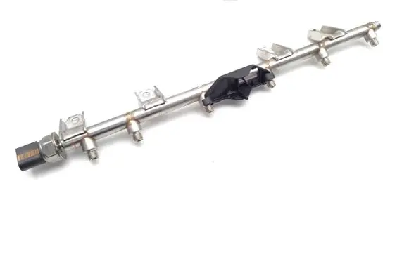 BMW 3 E90 E91 Fuel main line pipe 7535897 7537319 7537319-05