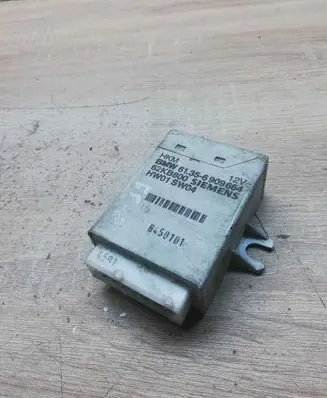 BMW 5 E39 Tailgate/trunk control unit/module 6909664 62KB800