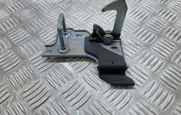 Skoda Yeti (5L) Engine bonnet/hood lock/latch loop/hook 5L0823480A