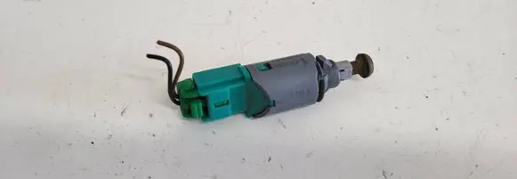 Renault Trafic II (X83) Brake pedal sensor switch 8200168240