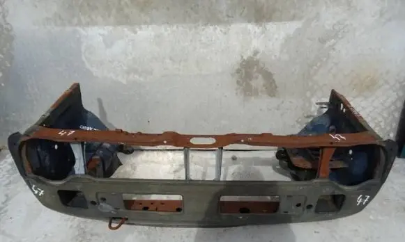 Volkswagen Caddy Radiator support slam panel