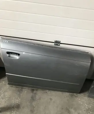 Audi A4 S4 B7 8E 8H Front door