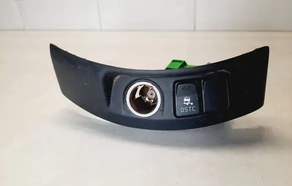Volvo V50 Cigarette lighter 8686026 8691530