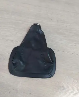 Toyota RAV 4 (XA20) Handbrake lever cover (leather/fabric) RAV4IIMIESZEK