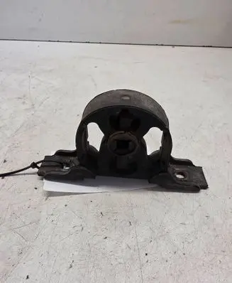 BMW 7 E65 E66 Muffler mount bracket/holder 18211438435