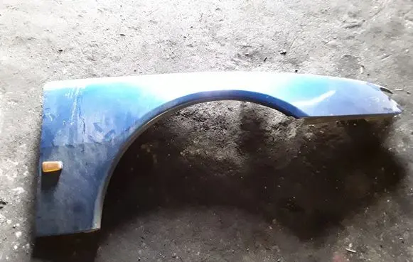 Peugeot 406 Fender