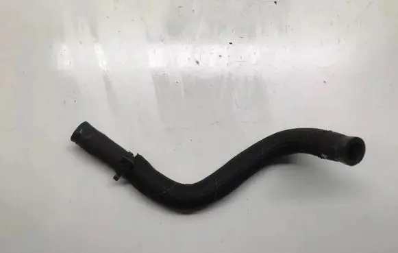 Audi A6 S6 C6 4F Engine coolant pipe/hose